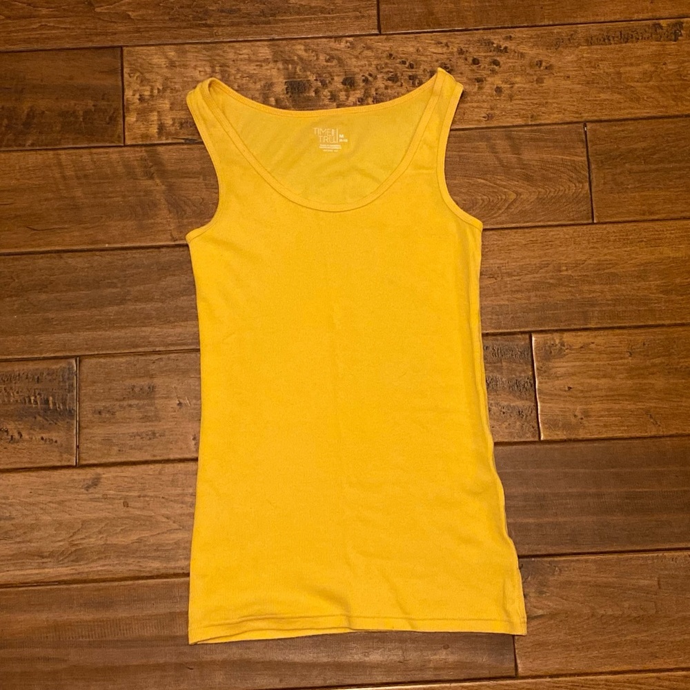 🌝Time and Tru Ribbed Tank